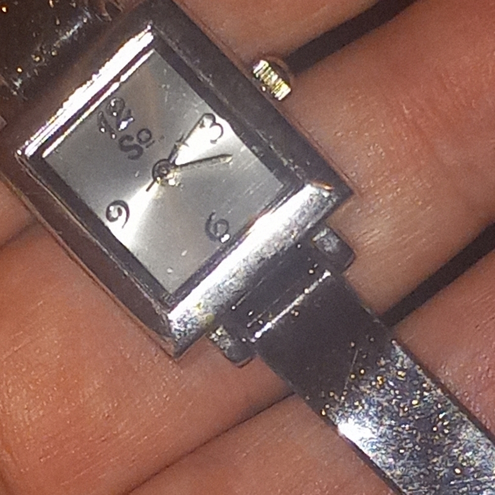 Vintage SO Brand Watch Stainless Steel Back & Black/ Gold Sparkle Band